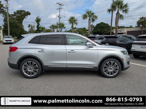 Used 2018 Lincoln MKX Reserve image 3