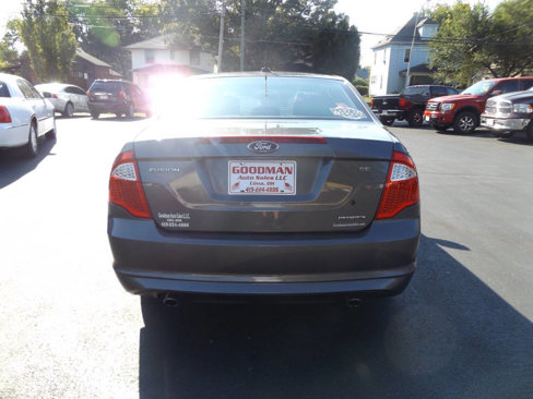 Used 2012 Ford Fusion SE image 8