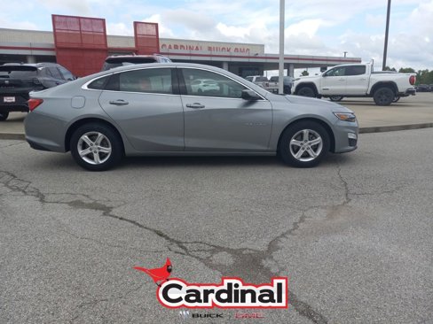 Used 2024 Chevrolet Malibu LT image 3