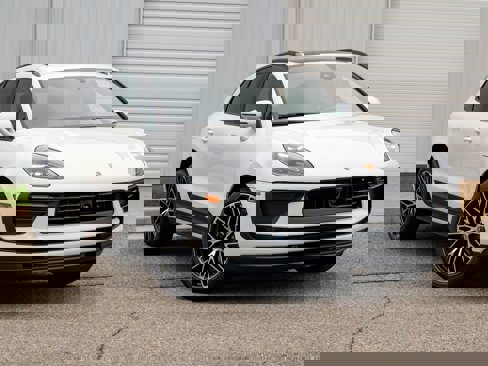 New 2026 Porsche Macan image 12