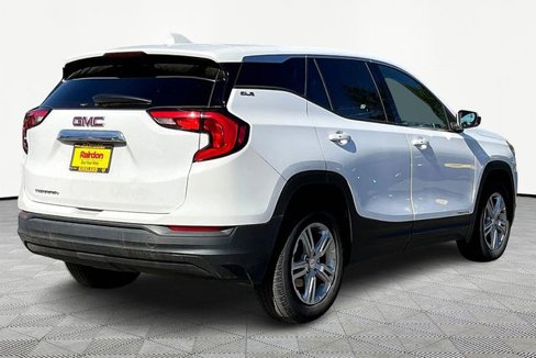 Used 2018 GMC Terrain SLE image 11