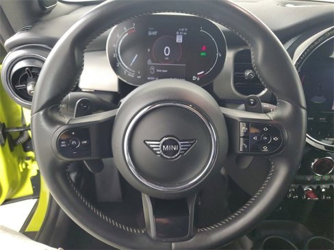 Used 2022 MINI Cooper S image 19