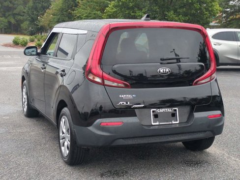 Used 2021 Kia Soul LX image 5