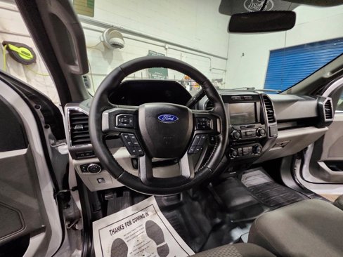 Used 2017 Ford F150 XLT w/ Equipment Group 301A Mid image 31