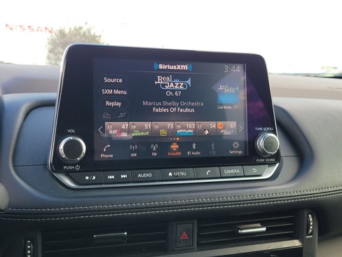 Certified 2021 Nissan Rogue S image 26