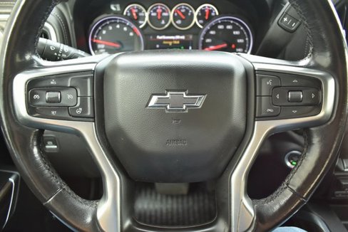 Used 2020 Chevrolet Silverado 1500 RST image 18