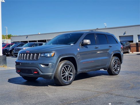 Used 2018 Jeep Grand Cherokee Trailhawk image 33