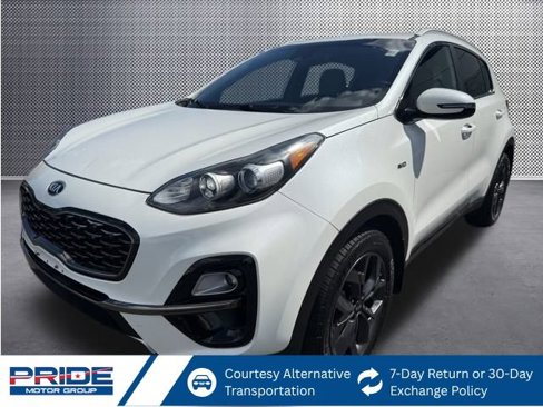 Used 2020 Kia Sportage S image 1