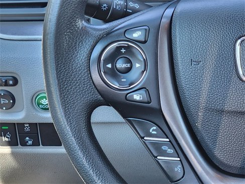 Used 2016 Honda Pilot EX image 32