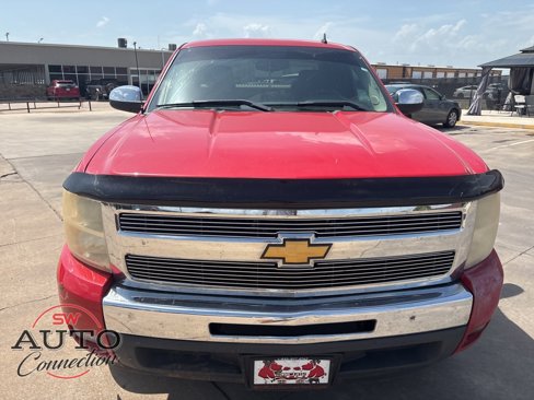 Used 2011 Chevrolet Silverado 1500 LT w/ Texas Edition image 3