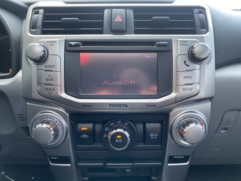 Used 2013 Toyota 4Runner SR5 image 18