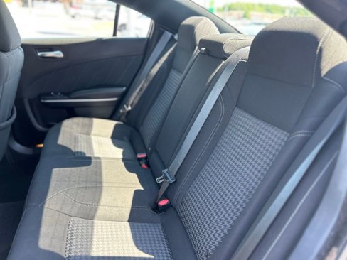 Used 2023 Dodge Charger SXT image 31