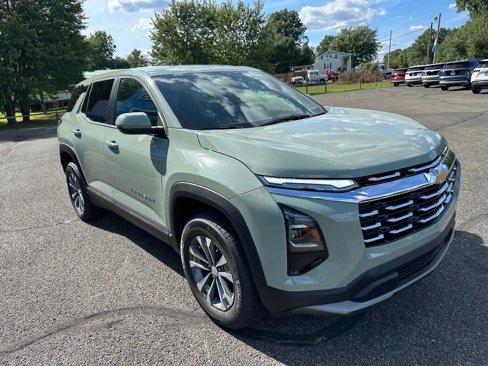 New 2026 Chevrolet Equinox LT w/ Convenience Package II image 3