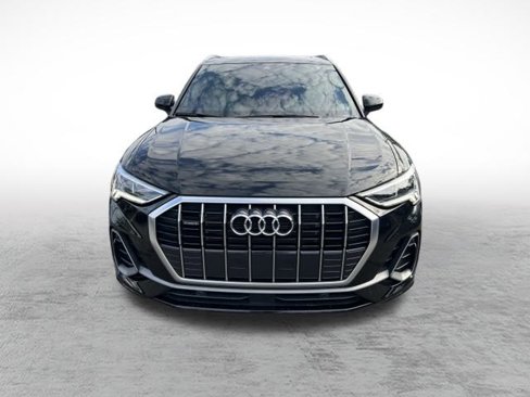 Used 2024 Audi Q3 2.0T Premium image 2