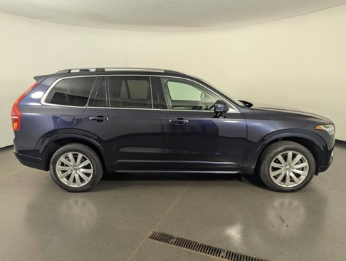 Used 2016 Volvo XC90 T6 Momentum w/ Momentum Plus Package image 8