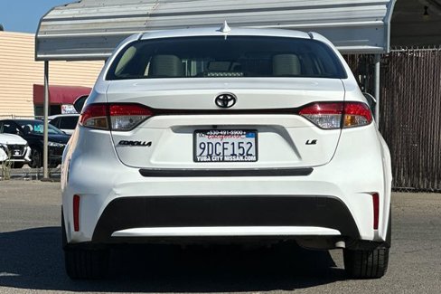 Used 2022 Toyota Corolla LE image 7