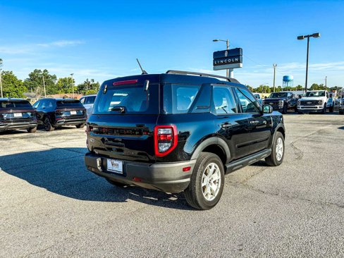 Used 2023 Ford Bronco Sport image 7