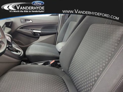 Used 2022 Ford Transit Connect XLT image 17