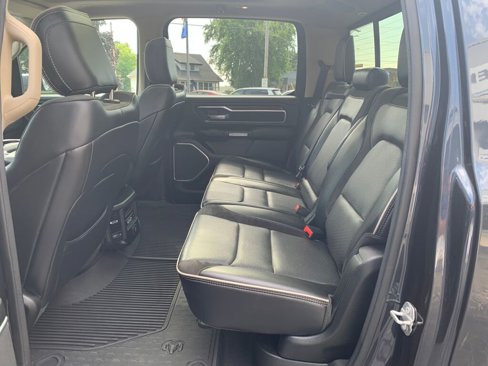 Used 2020 RAM 1500 Laramie image 38