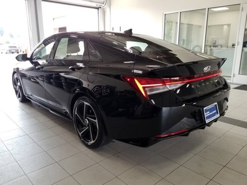 Certified 2023 Hyundai Elantra N Line image 21