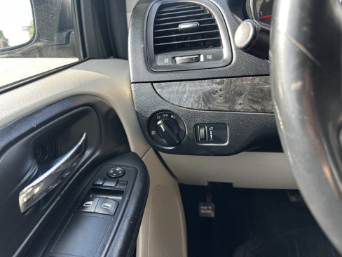 Used 2014 Dodge Grand Caravan SE w/ Quick Order Package 29E SE image 28