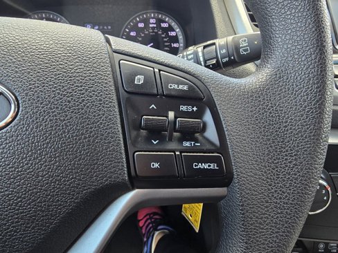 Used 2018 Hyundai Tucson SE image 19