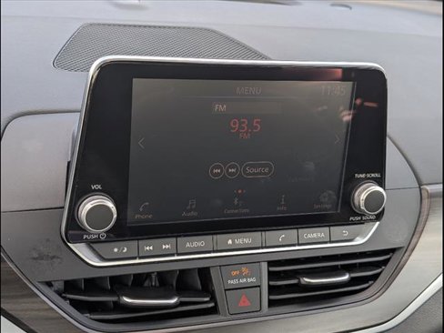 Used 2023 Nissan Altima 2.5 SV image 13