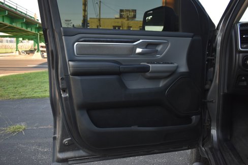Used 2019 RAM 1500 Big Horn image 11