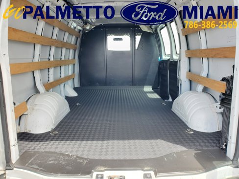 Used 2023 GMC Savana 2500 w/ Driver Convenience Package image 32