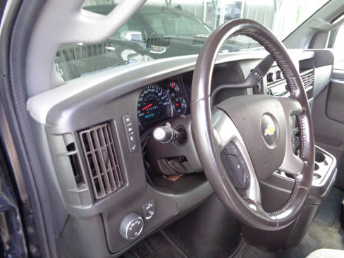 Used 2017 Chevrolet Express 3500 LT w/ LT Preferred Equipment Group image 41