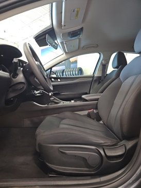Used 2023 Kia K5 LXS image 13