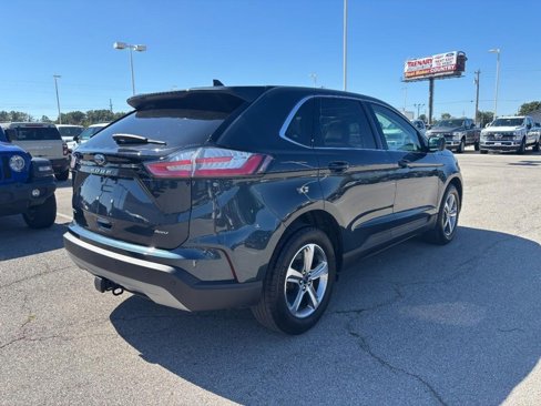 Used 2022 Ford Edge SEL w/ Convenience Package image 3