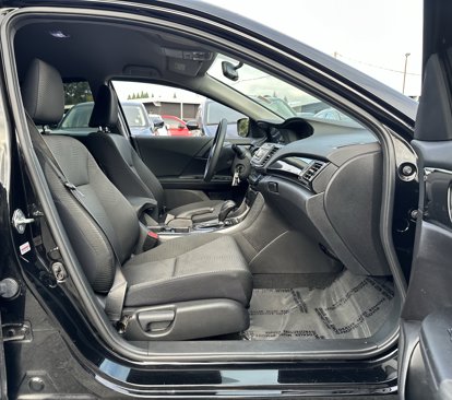 Used 2016 Honda Accord LX image 9