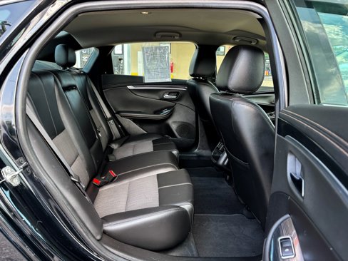 Used 2019 Chevrolet Impala LT image 16
