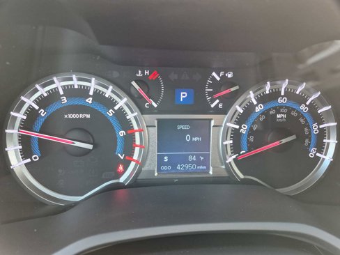 Used 2019 Toyota 4Runner SR5 Premium image 44