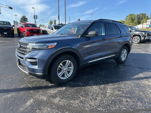 Used 2021 Ford Explorer XLT w/ Equipment Group 202A image 6