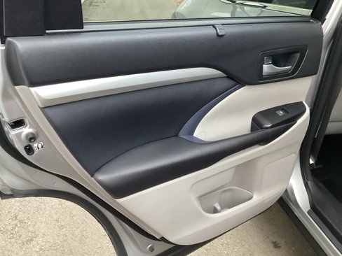 Used 2016 Toyota Highlander XLE image 21