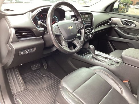 Used 2019 Chevrolet Traverse LT image 11