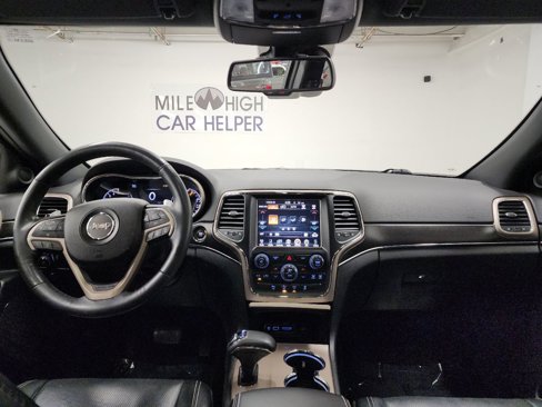 Used 2015 Jeep Grand Cherokee Limited w/ Luxury Group II image 9