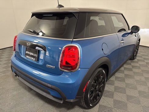 Certified 2024 MINI Cooper 2-Door Hardtop image 4