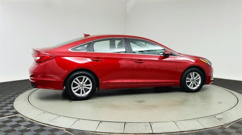 Used 2017 Hyundai Sonata SE w/ Cargo Package image 7