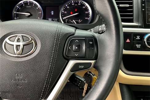 Used 2016 Toyota Highlander Plus image 15