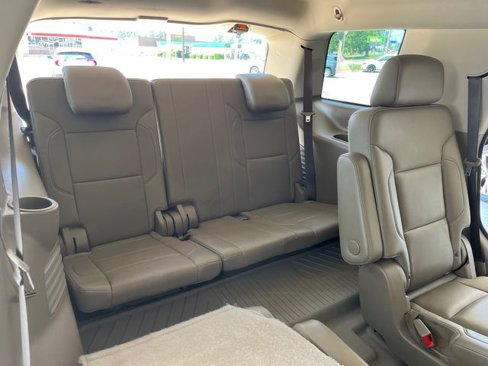 Used 2019 GMC Yukon SLT w/ Premium Edition image 29