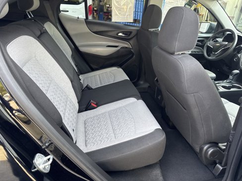 Used 2023 Chevrolet Equinox LS image 26