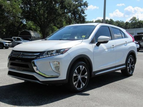 Used 2020 Mitsubishi Eclipse Cross SE image 3