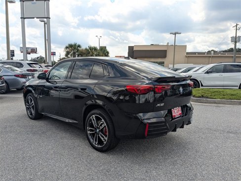 New 2026 BMW X2 xDrive28i w/ Technology Package image 6