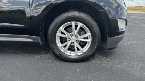 Used 2017 Chevrolet Equinox LT w/ Convenience Package image 33