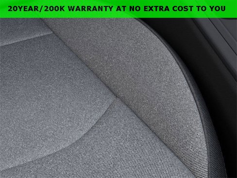 New 2025 Kia K4 LXS image 24