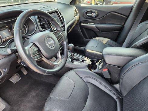 Used 2020 Jeep Cherokee Limited image 8