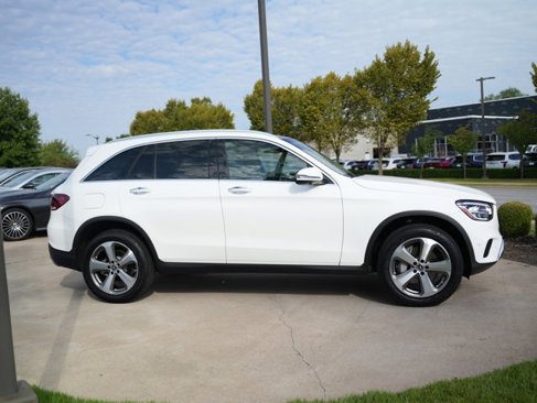 Certified 2022 Mercedes-Benz GLC 300 4MATIC w/ Premium Package Lite image 9